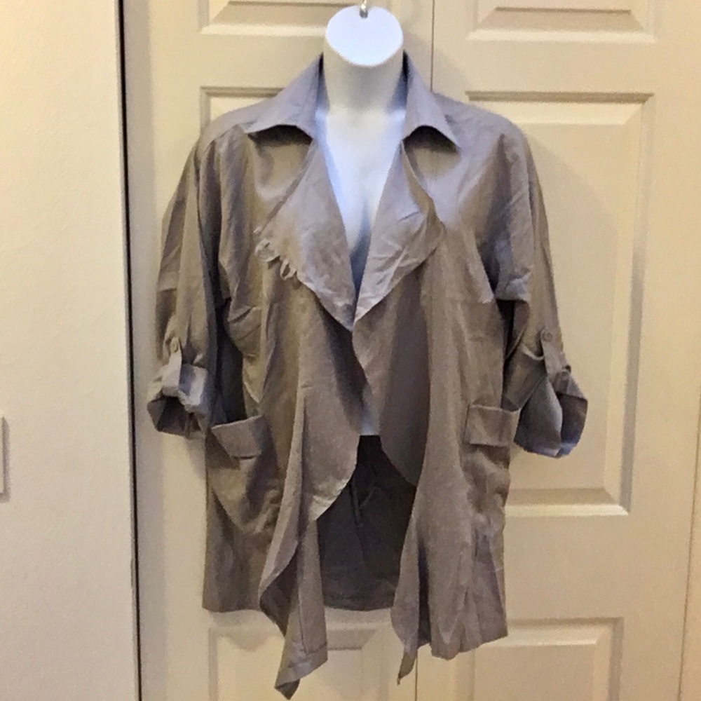 BNWT Zanzea outerwear